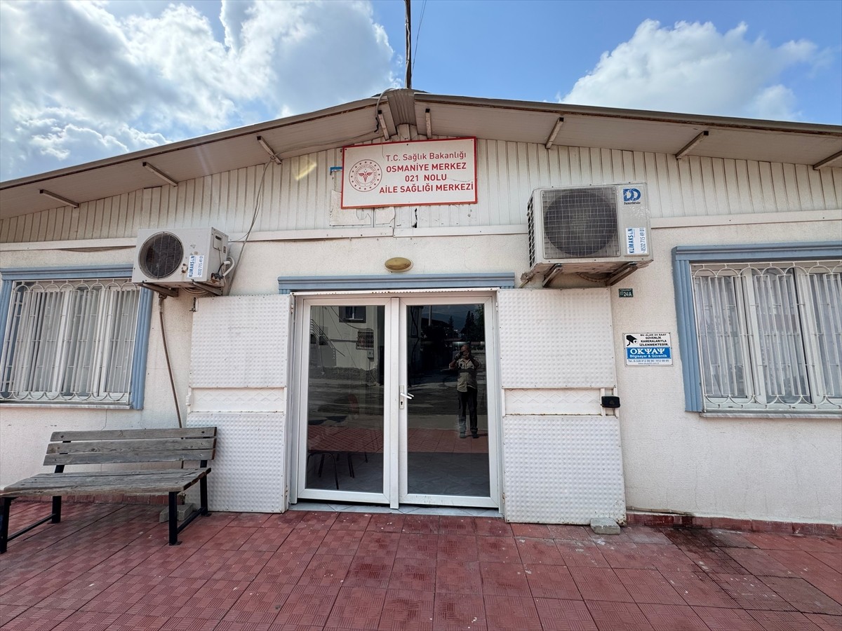 Osmaniye'de aile hekimi Dr. Mehmet Akif Habacı'yı (fotoğrafta) tehdit edip aile sağlığı merkezinin...