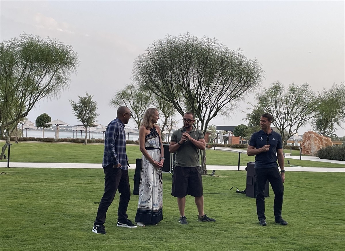 Şampiyon sporcuların katıldığı "Olimpiyat Madalyalı Sporcularla Sağlıklı Yaşam Hafta Sonu"...