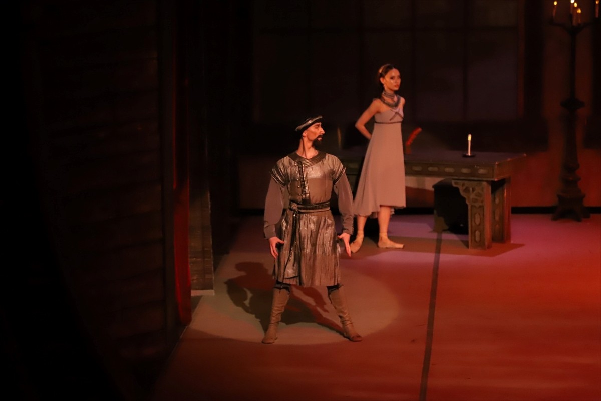 Samsun Devlet Opera ve Balesi, dünyaca tanınan denizci ve kartograf Piri Reis'in hayatının...