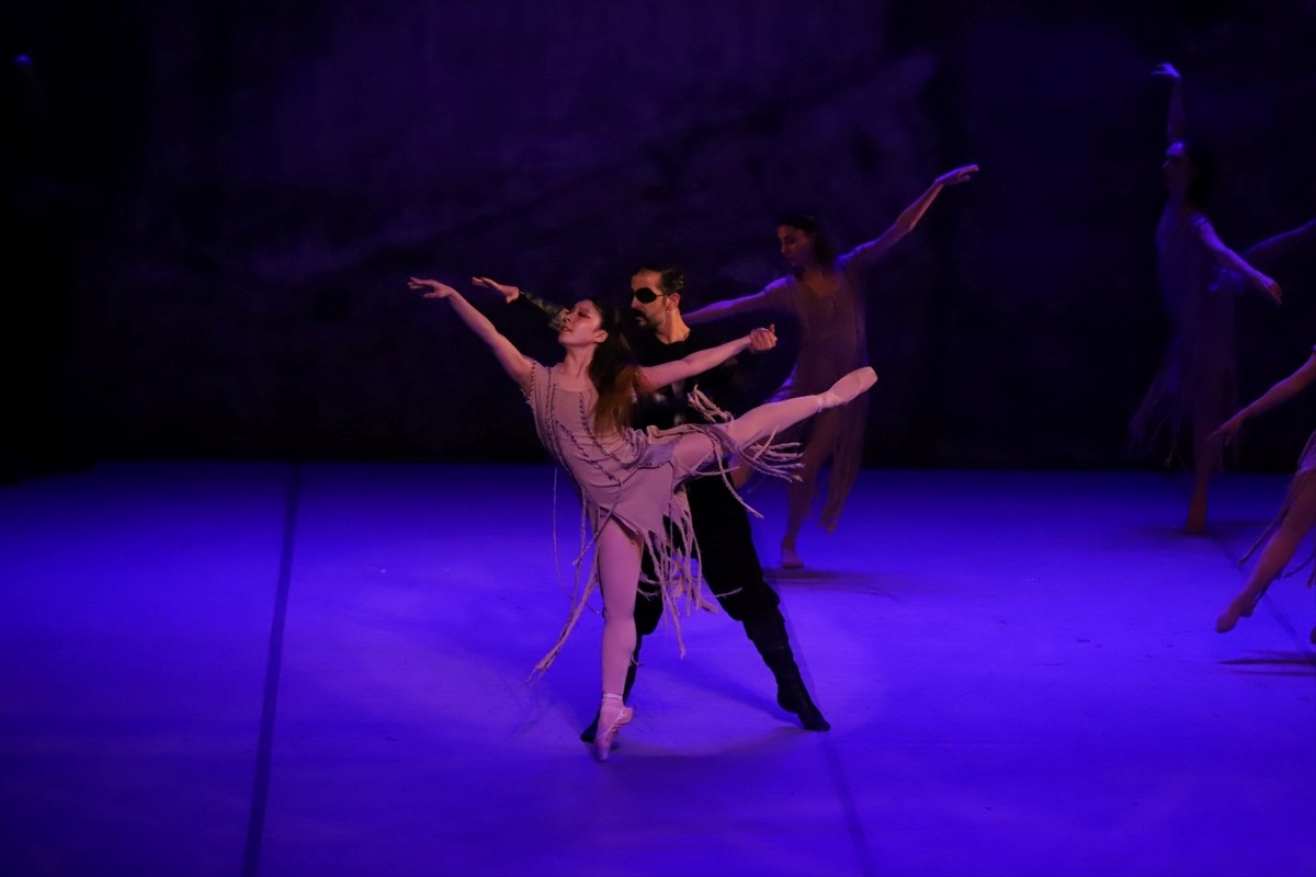 Samsun Devlet Opera ve Balesi, dünyaca tanınan denizci ve kartograf Piri Reis'in hayatının...