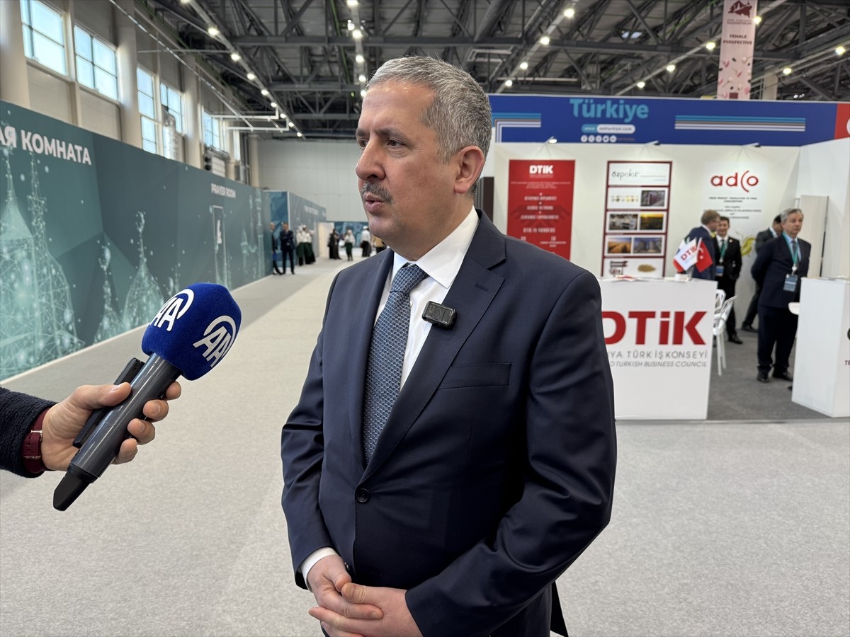 Ticaret Bakan Yardımcısı Mahmut Gürcan, Anadolu Ajansının (AA) global iletişim ortağı olduğu...