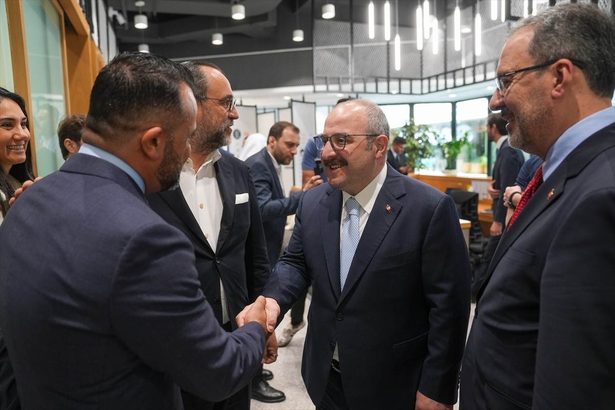 Trendyol ile Körfez bölgesinin veri merkezi geliştirme alanında önde gelen isimlerinden Tarek Al...