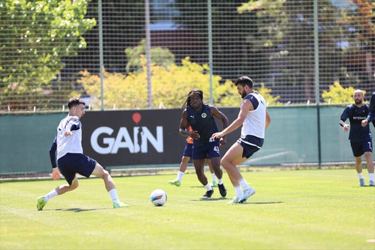 Trendyol Süper Lig ekiplerinden Corendon Alanyaspor, ligin 35. haftasında 9 Mayıs Cuma günü...