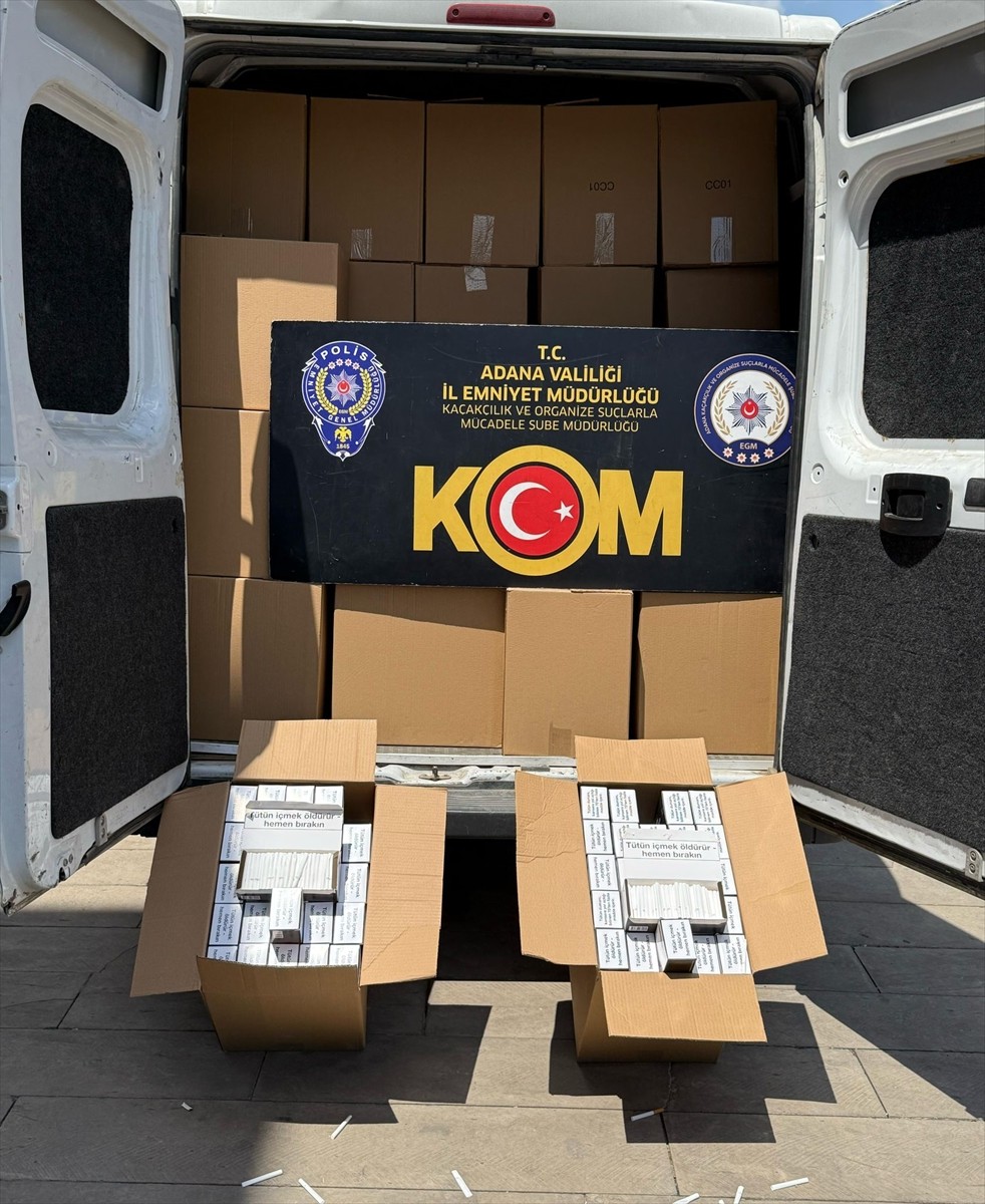 Adana'da 6 milyon 500 bin makaron (filtreli sigara kağıdı) ele geçirildi, 2 şüpheli gözaltına...