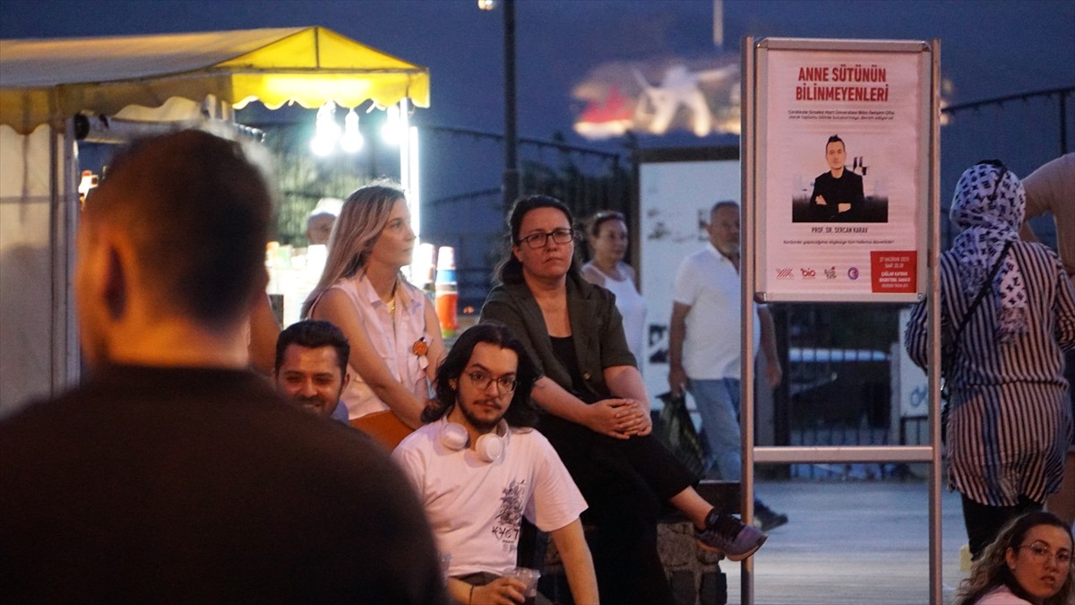 Çanakkale Onsekiz Mart Üniversitesi (ÇOMÜ) Araştırma Dekanlığı Dekanı Prof. Dr. Sercan Karav...