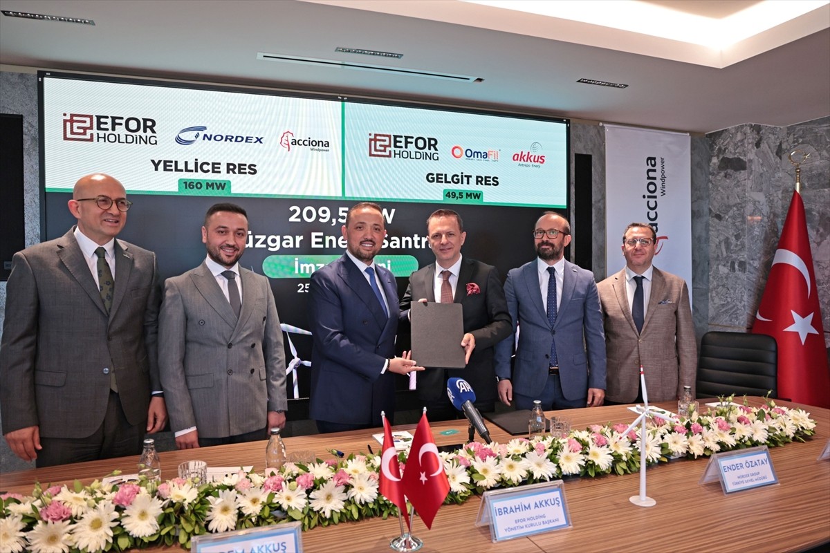 Efor Holding, toplam 280 milyon dolar yatırımla hayata geçireceği 209,5 megavatlık iki rüzgar...