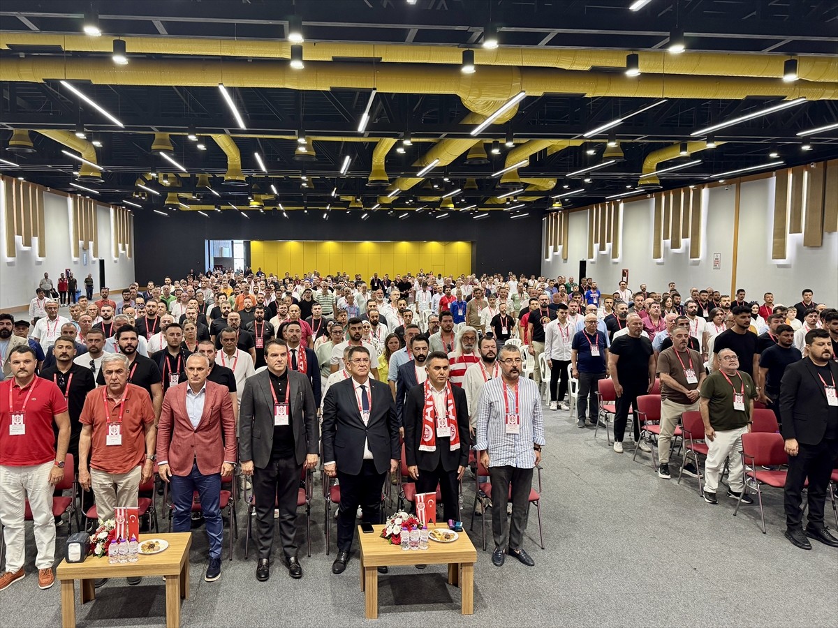 Eski adı "Antalyaspor Kulübü Derneği" olan Antalyaspor Kulübü'nün olağan genel kuruluna tek aday...