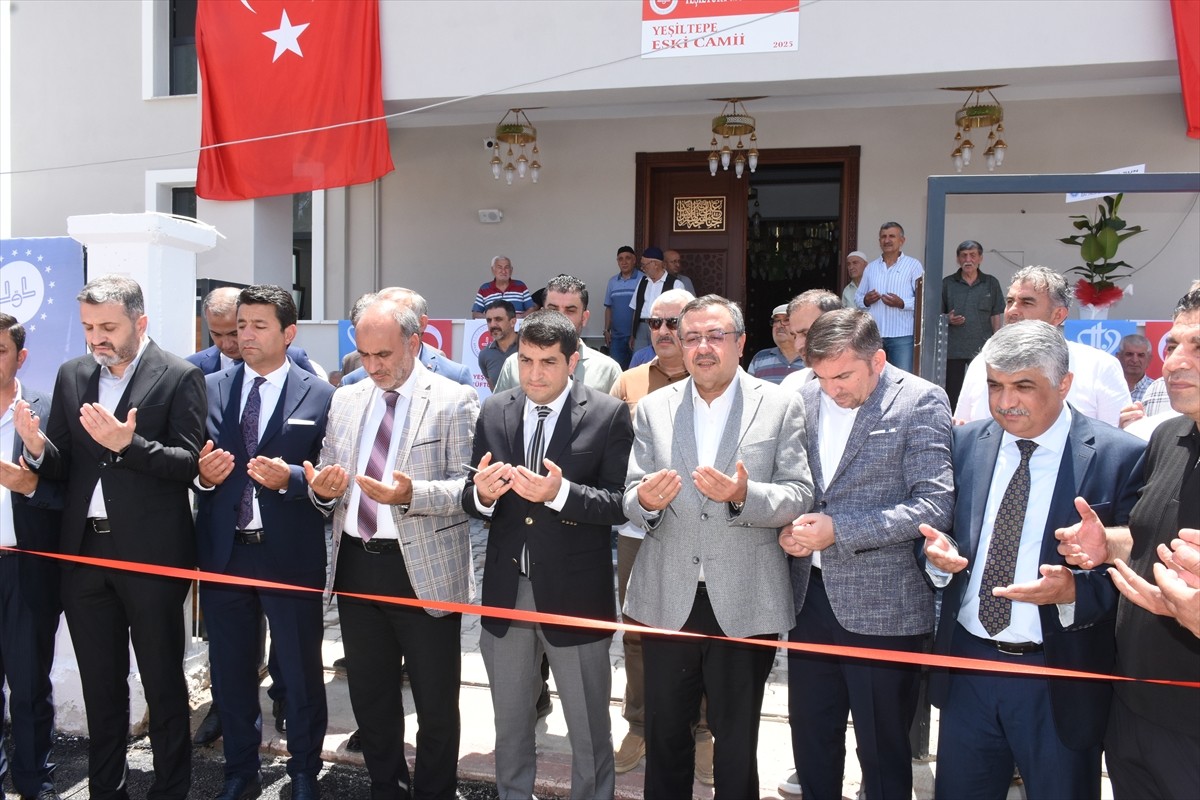 Kahramanmaraş merkezli 6 Şubat 2023'teki depremlerden etkilenen Malatya'da ağır hasar gördüğü için...