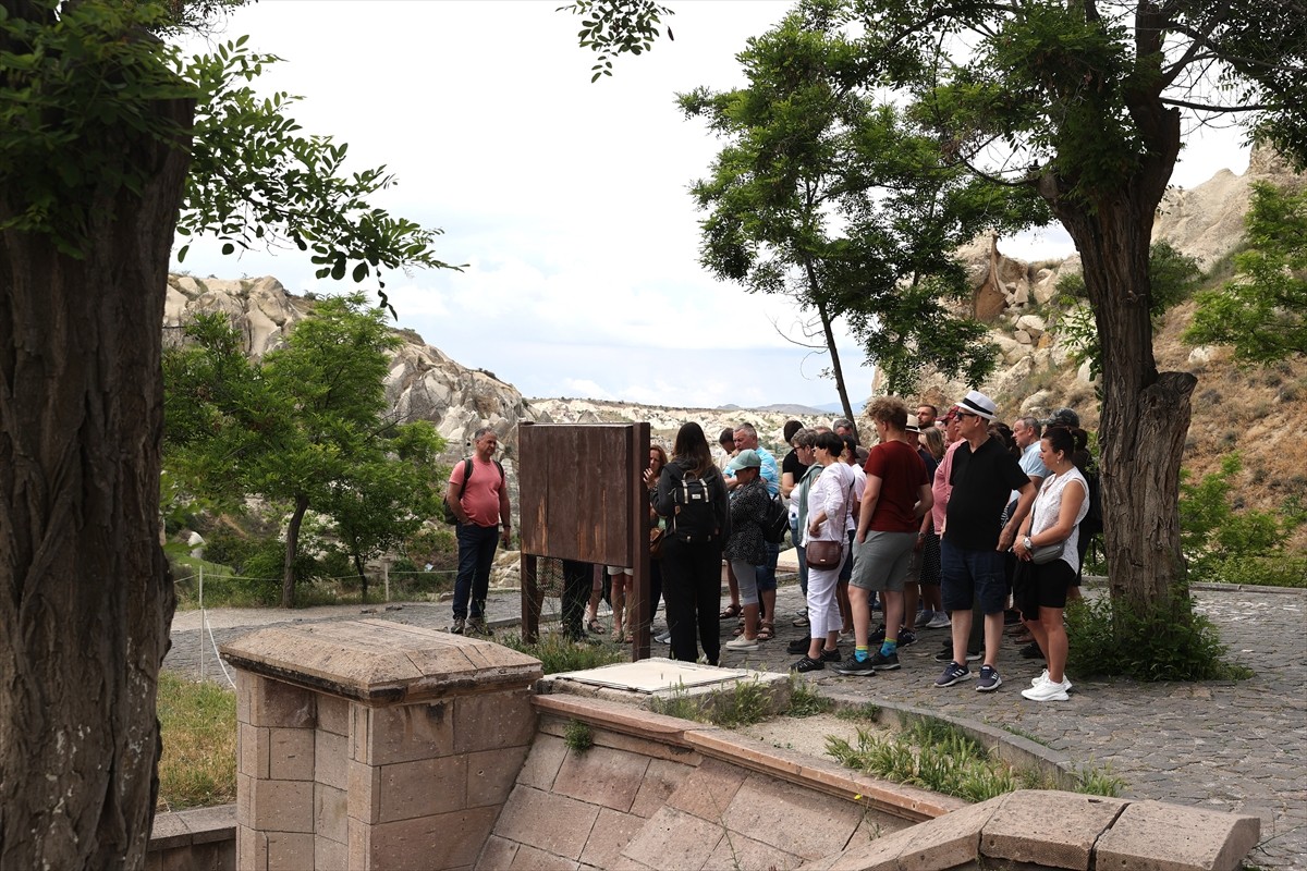 Kapadokya'daki tesislerde Kurban Bayramı'na sayılı günler kala doluluk oranı yüzde 90'a ulaştı....