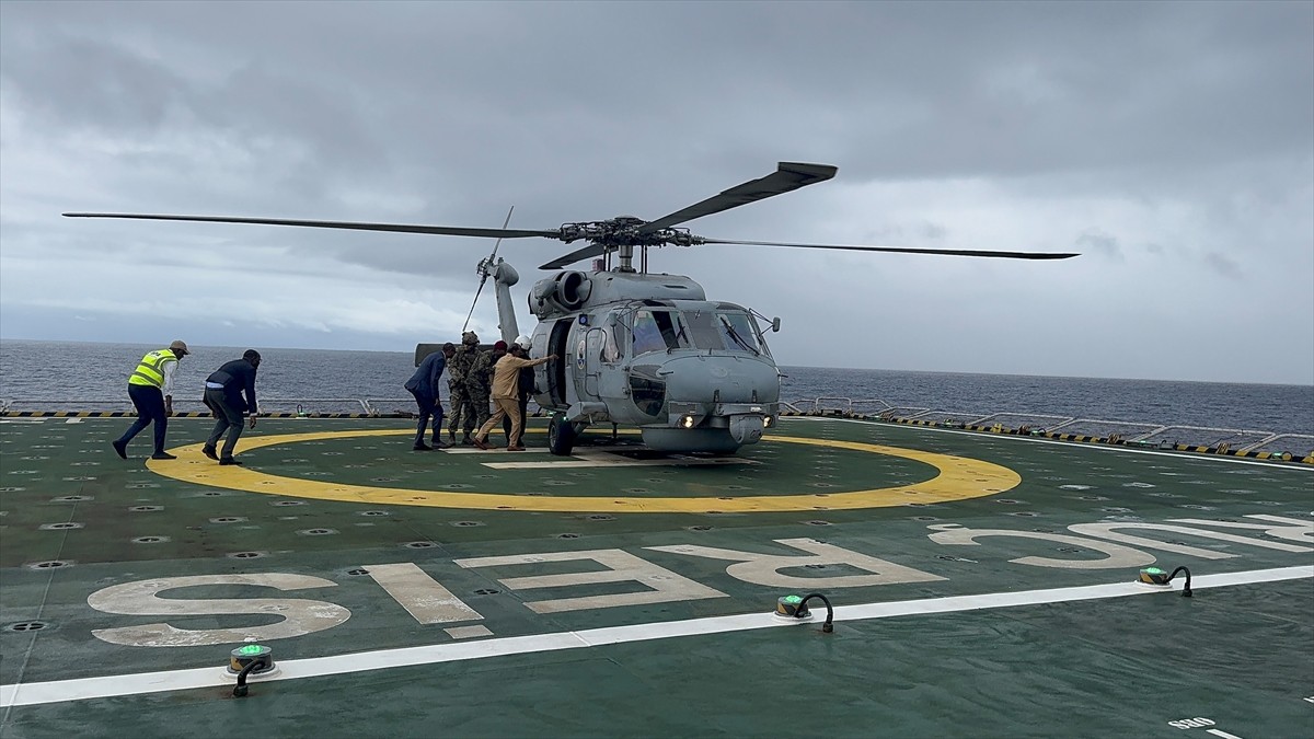 Milli Savunma Bakanlığı, Somali Cumhurbaşkanı Hasan Şeyh Mahmud ve beraberindeki heyetin, Oruç...
