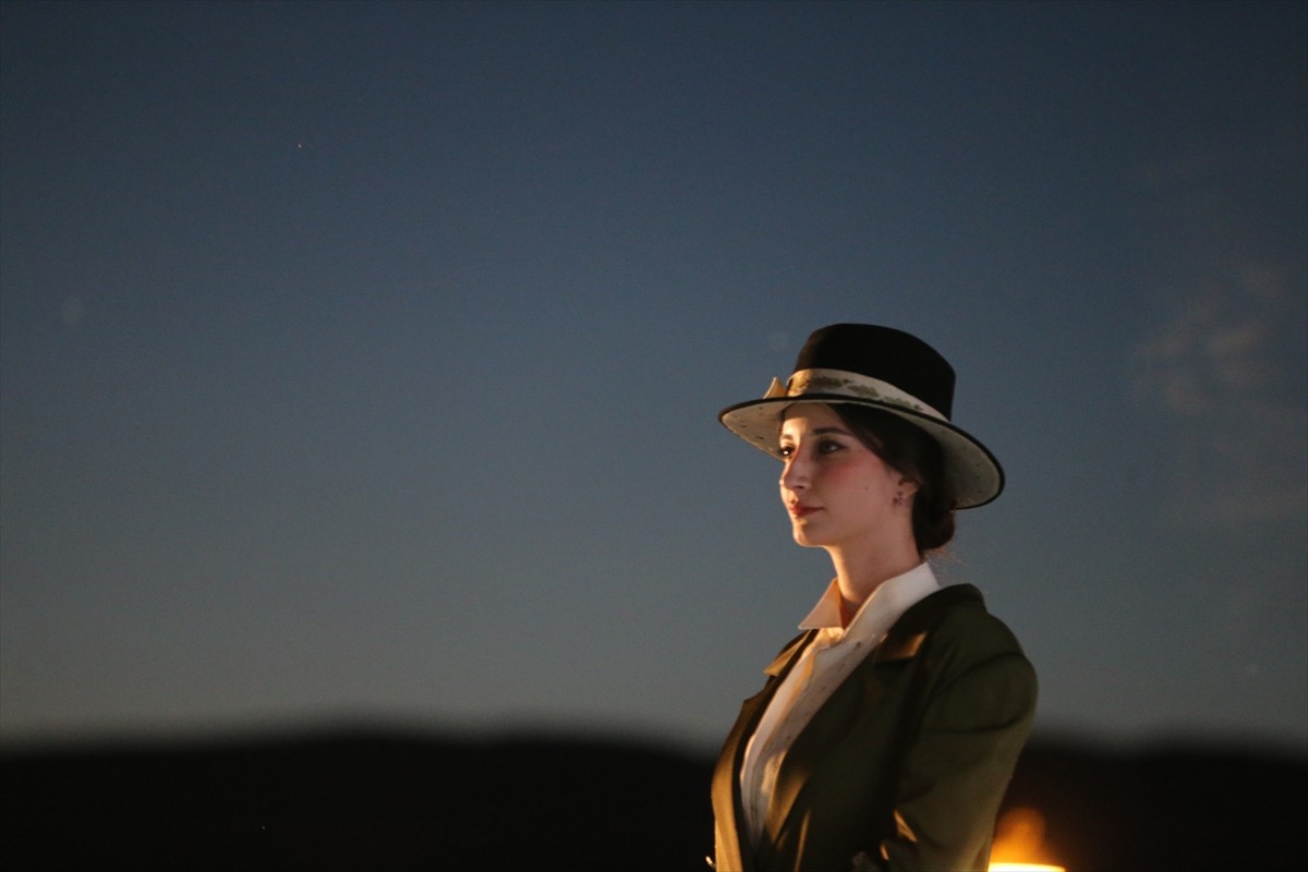 Tokat'ta, "Atatürk Giysi Koleksiyonu" defilesi gerçekleştirildi.  Gazi Mustafa Kemal Atatürk'ün...