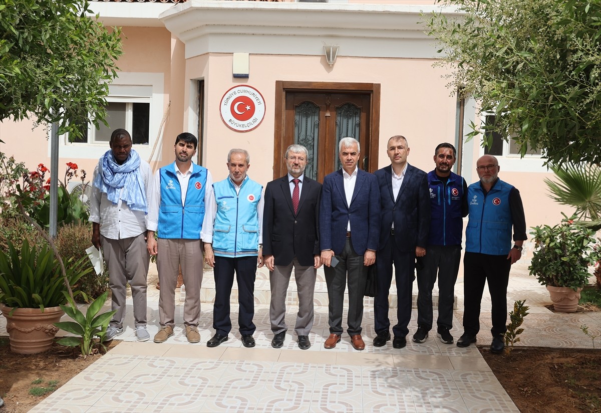 Türkiye Diyanet Vakfı (TDV) heyeti, 2025 yılı vekalet yoluyla kurban organizasyonu kapsamında...