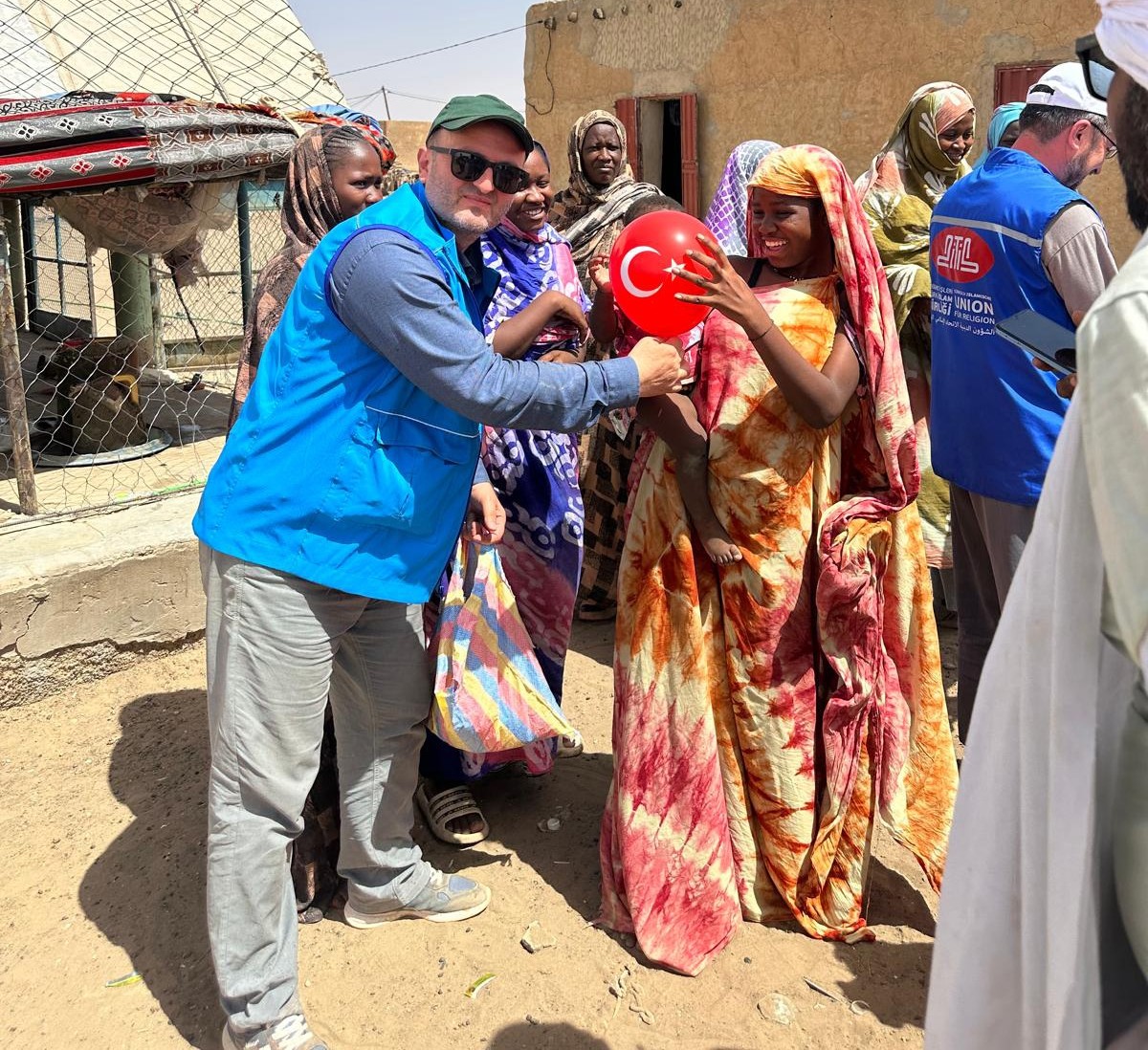 Türkiye Diyanet Vakfı (TDV), "Vekaletle Kurban Kesim Programı" kapsamında yapılan bağışlarla...