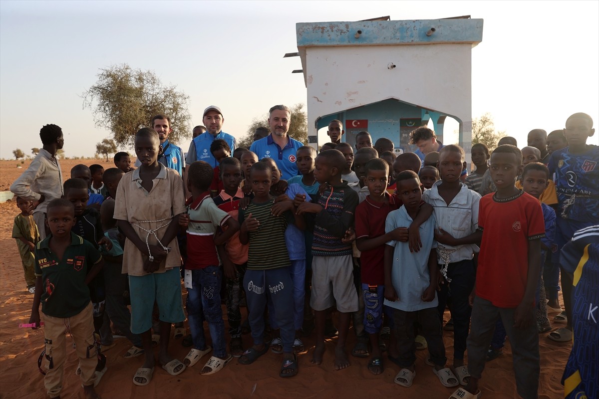 Türkiye Diyanet Vakfınca (TDV), Afrika kıtasının batısında, çöl iklimine sahip Moritanya'da 7...