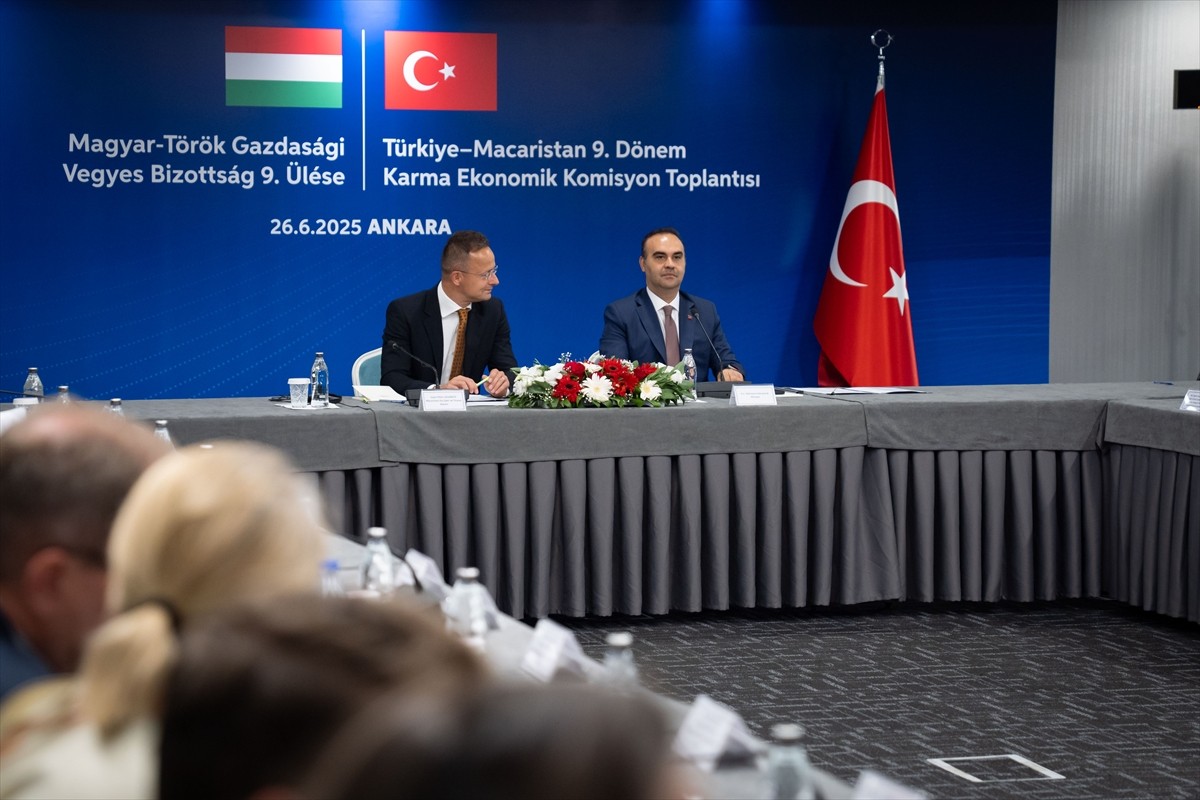 Türkiye-Macaristan 9. Dönem Karma Ekonomik Komisyonu (KEK) Toplantısı, Sanayi ve Teknoloji Bakanı...