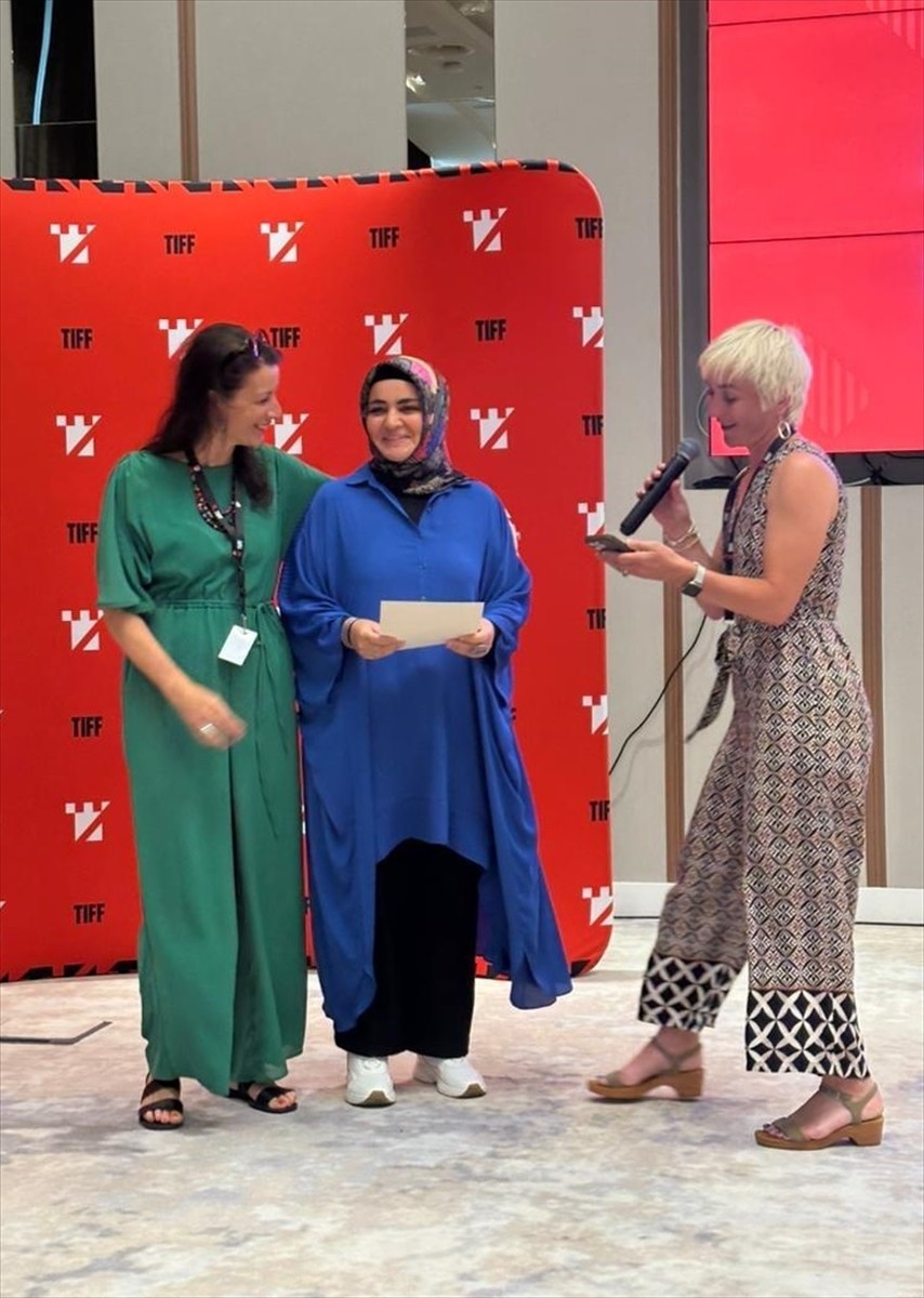 Yönetmen ve senarist Nuray Kayacan Sünbül'ün uzun metraj film projesi "HEVA", Transilvanya...