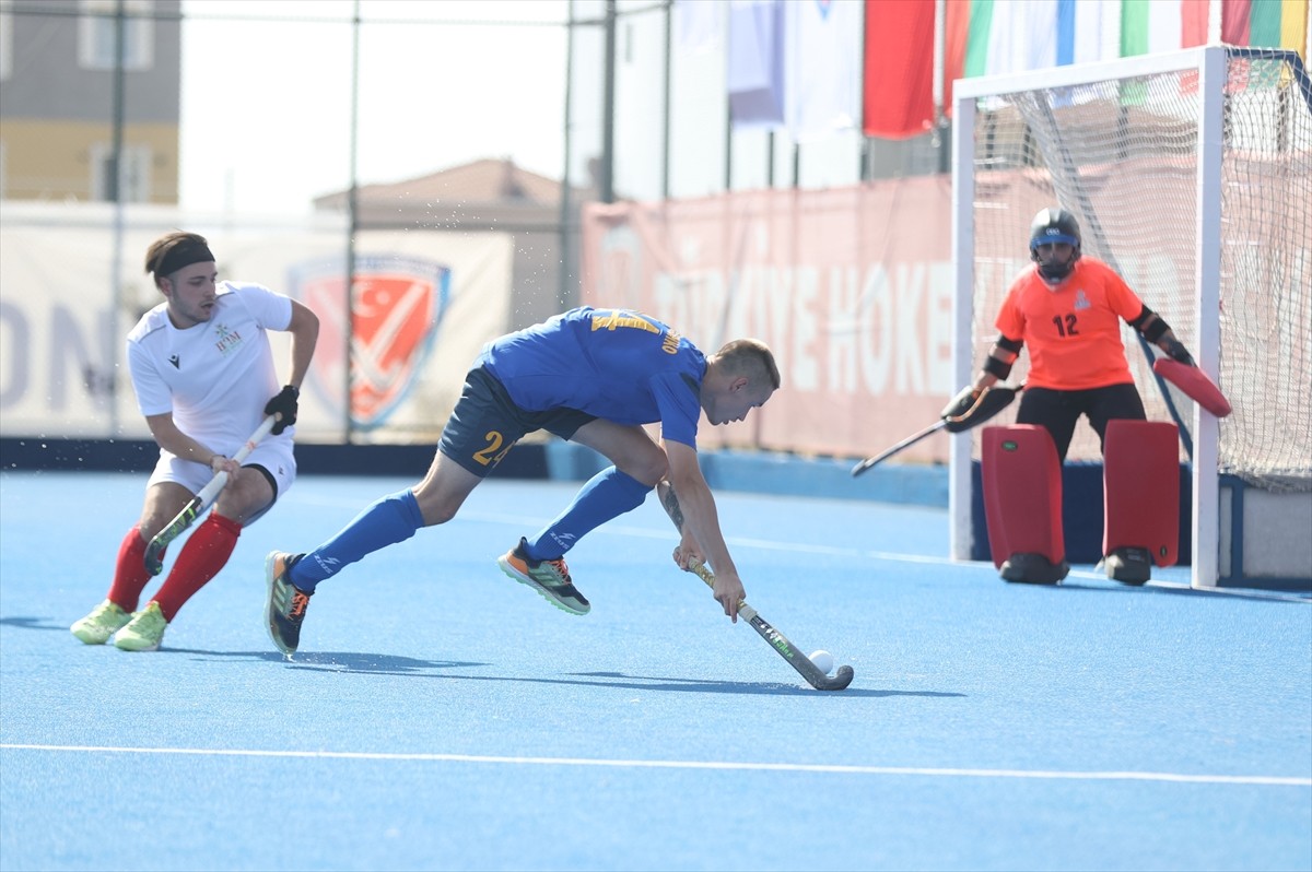 Açık Alan Hokeyi Erkekler Avrupa Şampiyonası 3, Kırklareli'nde başladı. Şampiyonada Ukrayna ile...