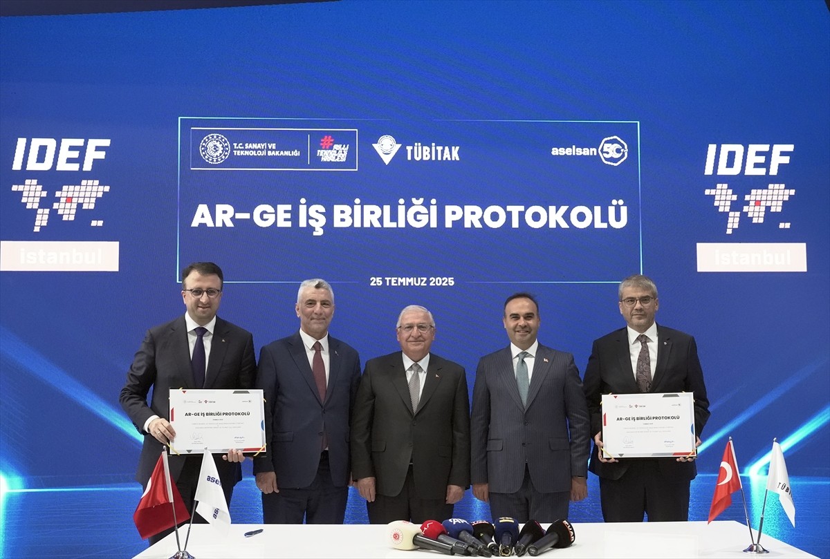 Anadolu Ajansının (AA) 'Global İletişim Ortağı' olduğu 17. Uluslararası Savunma Sanayii Fuarı...