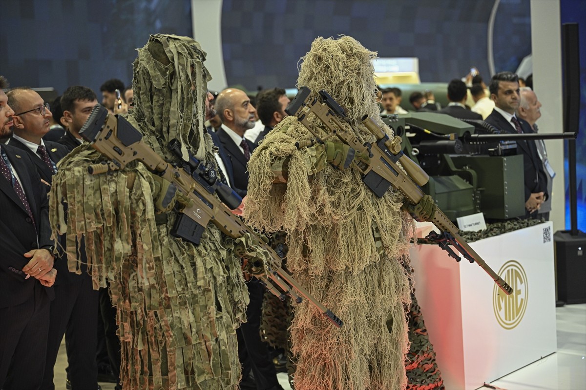 Anadolu Ajansının (AA) "Global İletişim Ortağı" olduğu 17. Uluslararası Savunma Sanayii Fuarı...