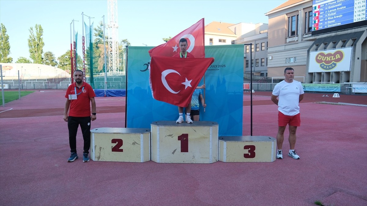 Avrupa Down Sendrom Atletizm, Tenis ve Masa Tenisi Şampiyonası'nda milli atlet Muhammed Eren Uysal...