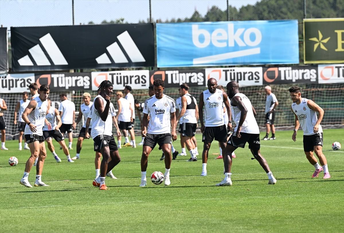 Beşiktaş, UEFA Avrupa Ligi 2. eleme turu ilk maçında yarın Ukrayna temsilcisi Shakhtar Donetsk ile...
