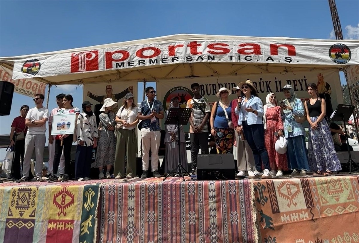 Burdur'da bu yıl 22'ncisi düzenlenen Aziziye Köyü Kültür, Sanat ve Yayla Şenliği etkinliklerine...