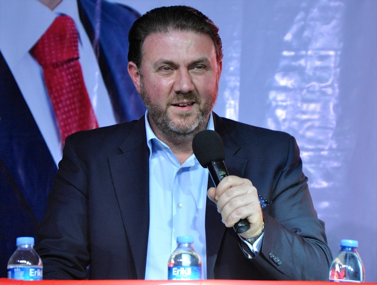 Cumhurbaşkanı Başdanışmanı, Ekonomi Politikaları Kurulu Üyesi gazeteci yazar Yiğit Bulut, tedavi...