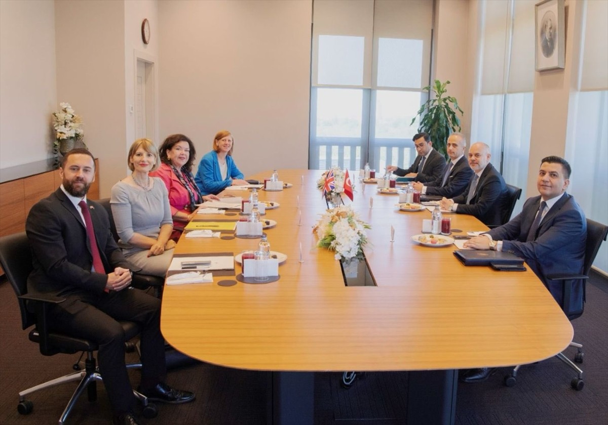 Cumhurbaşkanı Dış Politika ve Güvenlik Başdanışmanı Büyükelçi Akif Çağatay Kılıç, Birleşik Krallık...