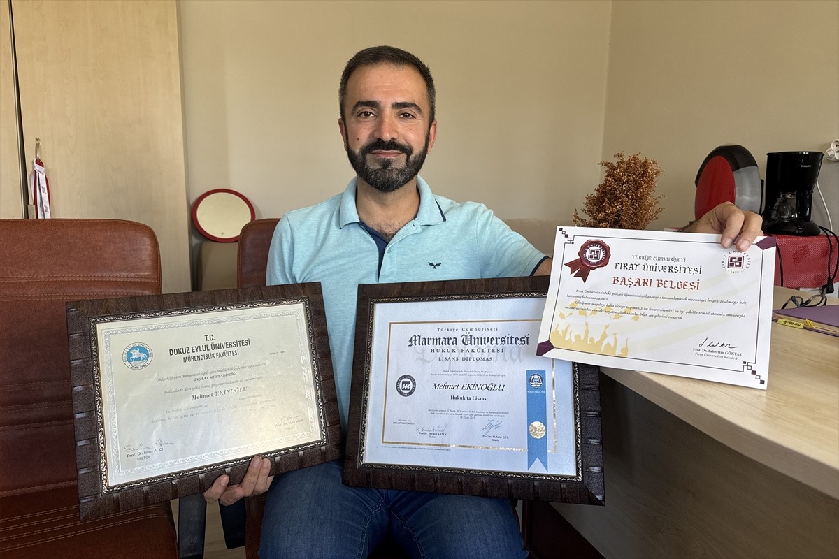 Elazığ'da yaşayan 45 yaşındaki Mehmet Ekinoğlu, önce mühendis, sonra avukat oldu, bu yıl da tıp...