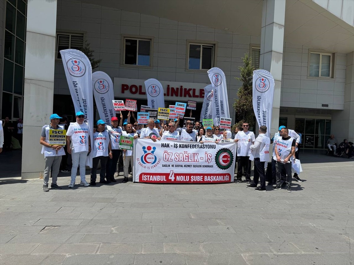 HAK-İŞ'e bağlı Öz Sağlık-İş Sendikası üyeleri, Kamu Toplu İş Sözleşmeleri Çerçeve Protokolü...