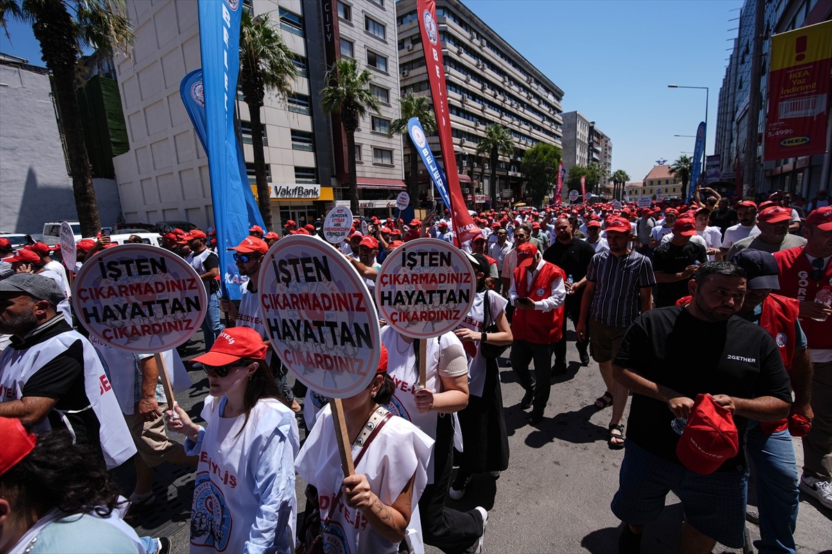 İzmir Büyükşehir Belediyesinde işten çıkarılan işçiler, Türkiye Belediyeler ve Genel Hizmetler...