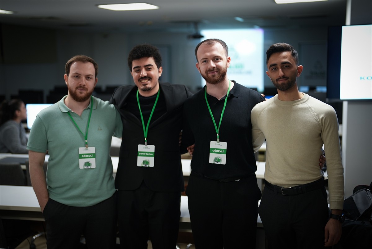 Kahramanmaraş merkezli depremi yaşayan yazılımcılar, hayata geçirdikleri "İyiliği Kodlayanlar...