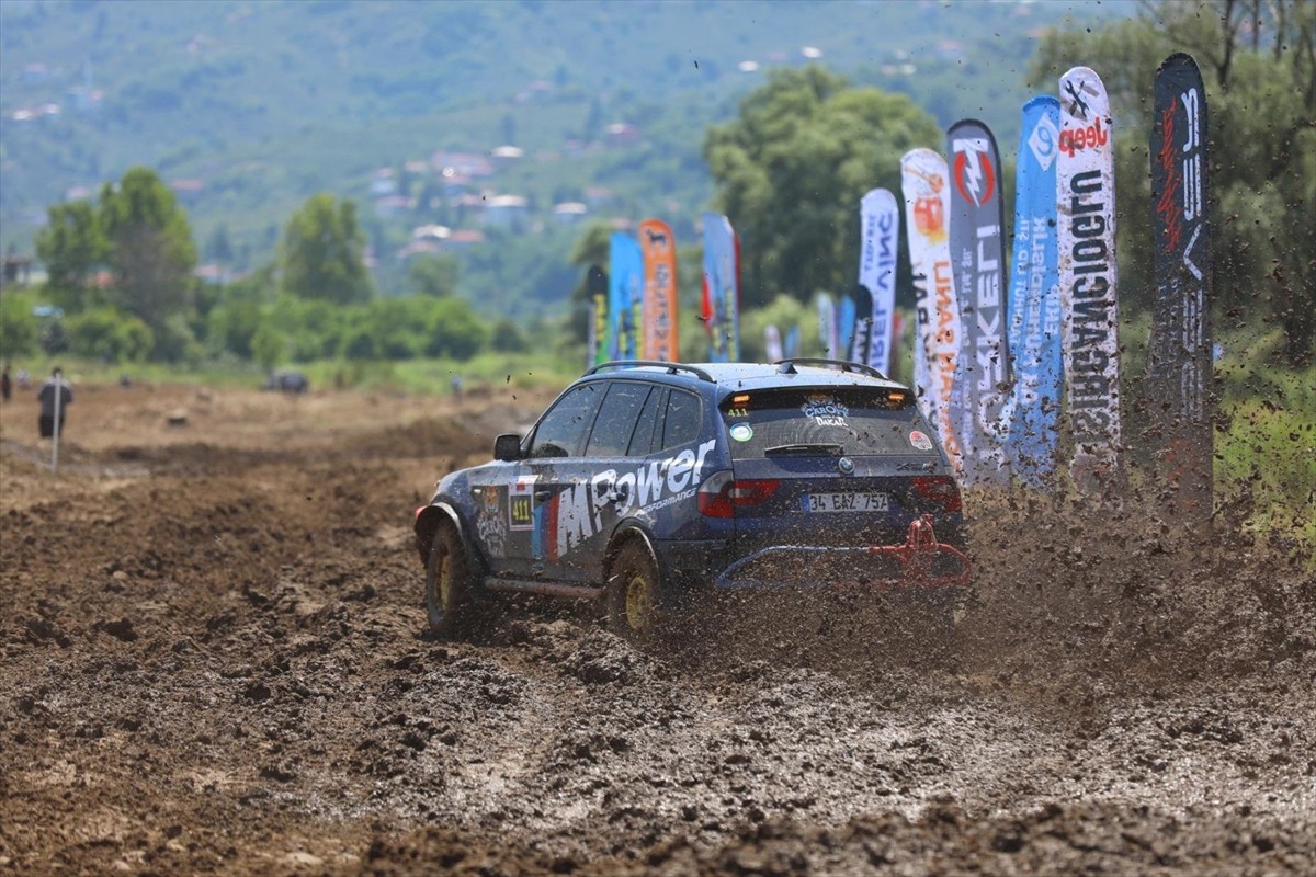 Karadeniz Off-Road Kupası 2. ayak yarışı, Ordu'da gerçekleştirildi. Ordu Büyükşehir Belediyesi...