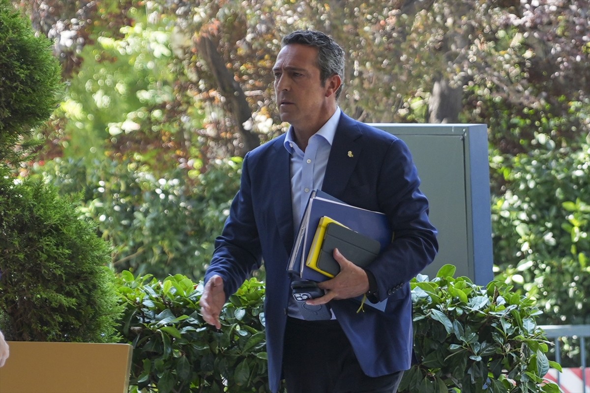 Kulüpler Birliği Vakfının bugün yapılan genel kurulunda Trabzonspor Kulübü Başkanı Ertuğrul Doğan...