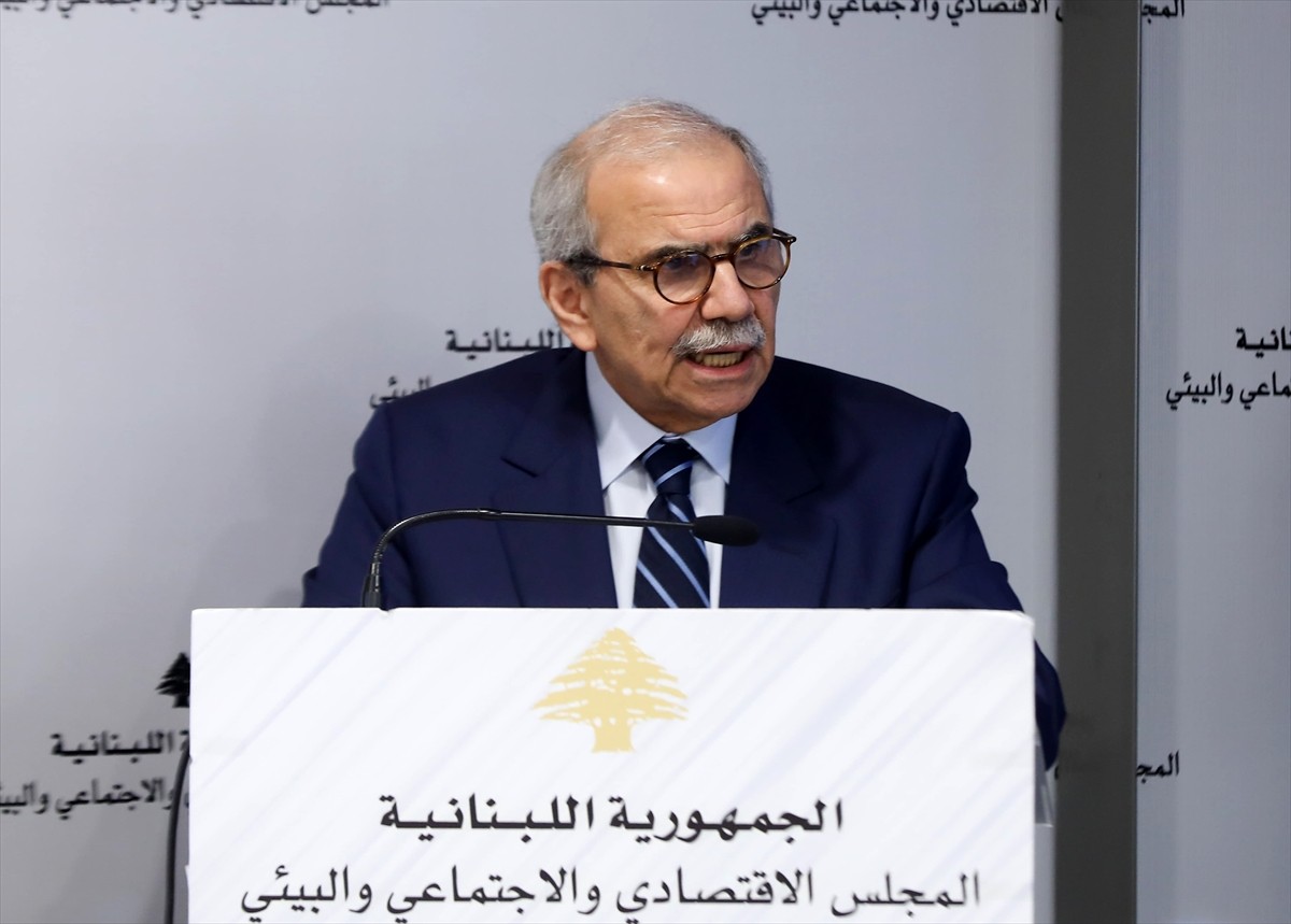 Lübnan Başbakanı Nevvaf Selam, başkent Beyrut’ta düzenlediği basın toplantısında, İsrail’in Lübnan...