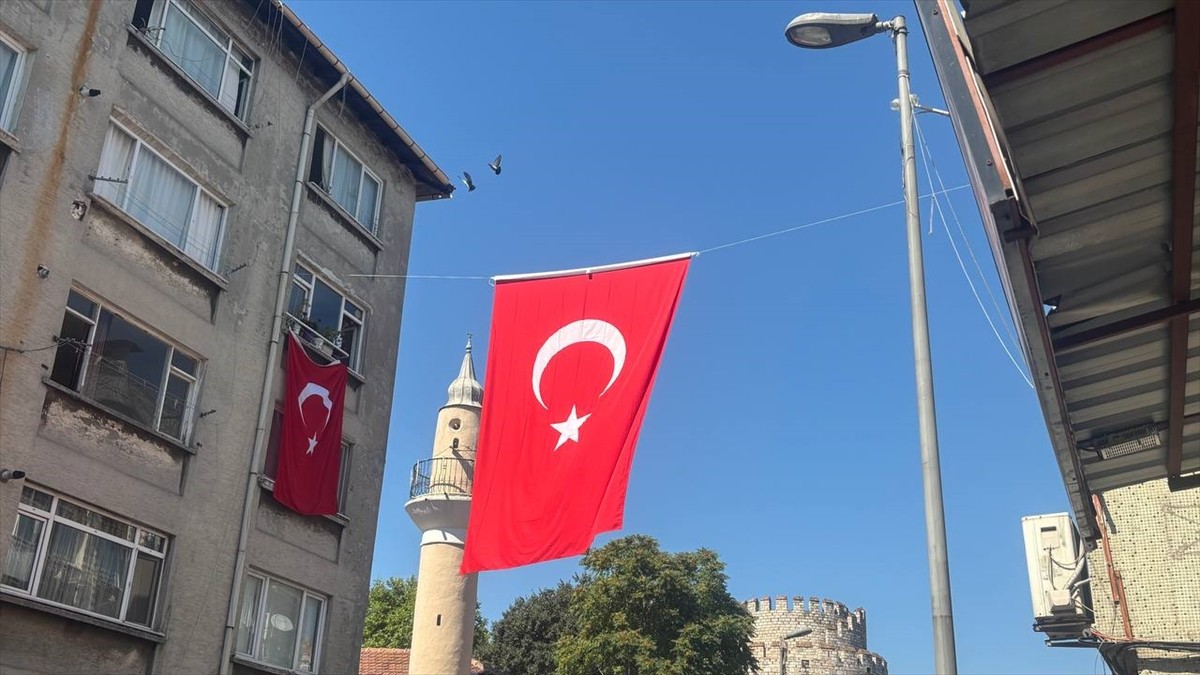 Pençe-Kilit Harekat bölgesinde bir mağarada arama-tarama faaliyeti sırasında metan gazına maruz...