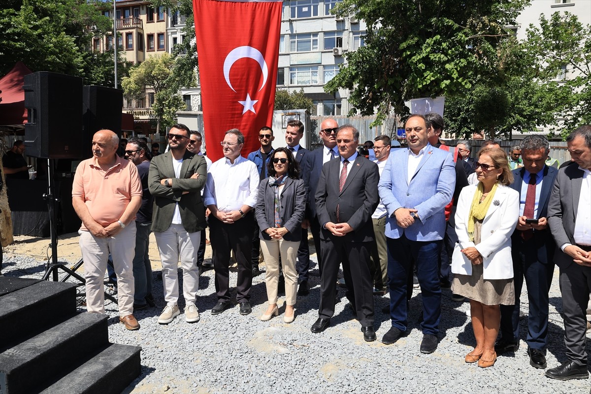 stanbul Büyükşehir Belediyesince (İBB), "İSKİ Samatya Yağmur Suyu Tüneli İnşaatı TBM Çıkış Töreni"...