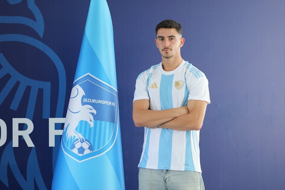 Trendyol 1. Lig ekiplerinden Erzurumspor FK, defans oyuncusu Amar Gerxhaliu'yu renklerine bağladı.