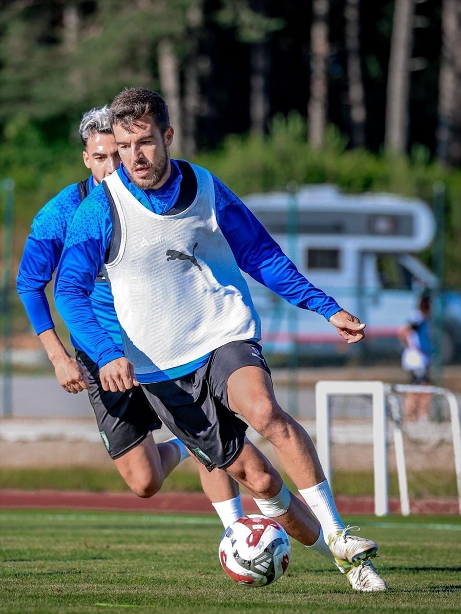 Trendyol 1. Lig ekiplerinden Sipay Bodrum FK, Düzce'de yeni sezon hazırlıklarını sürdürdü....