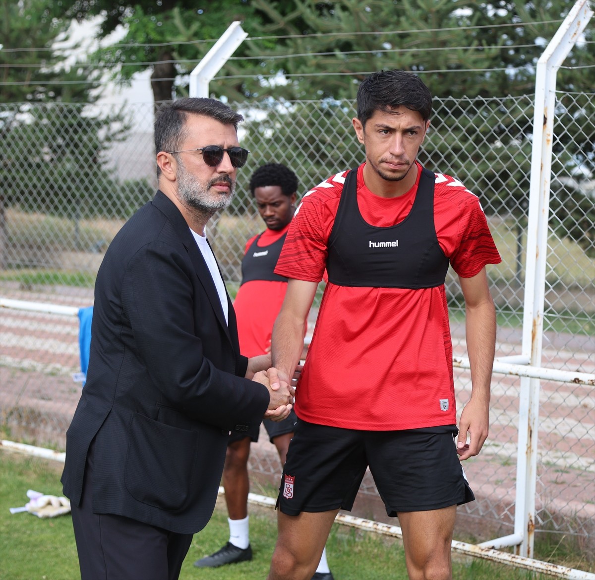 Trendyol 1. Lig ekiplerinden Sivasspor, yeni sezon hazırlıklarına devam etti. Kulüp başkanı Gökhan...