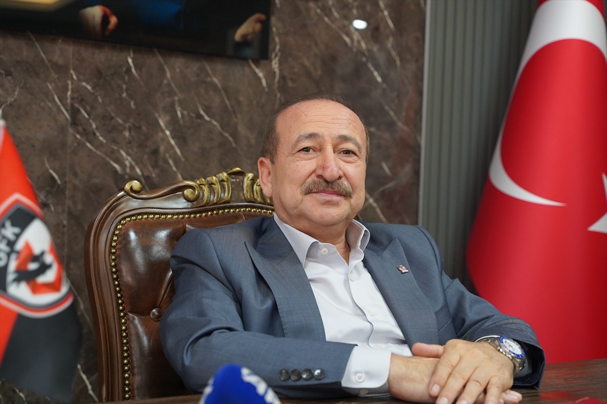 Trendyol Süper Lig ekiplerinden Gaziantep FK'nin Başkanı Memik Yılmaz, altyapıya önem verdiklerini...