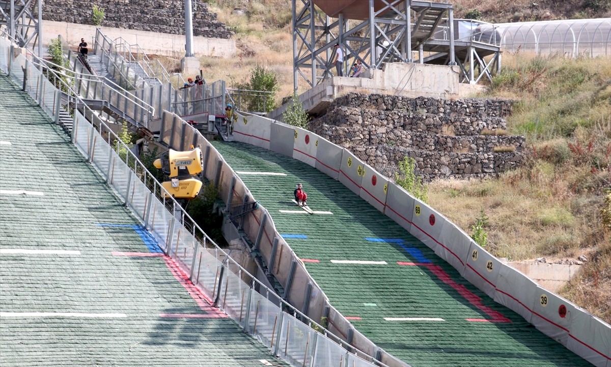 2011 Dünya Üniversiteler Kış Oyunları için Erzurum'da inşa edilen ve son olarak 2017 Avrupa...