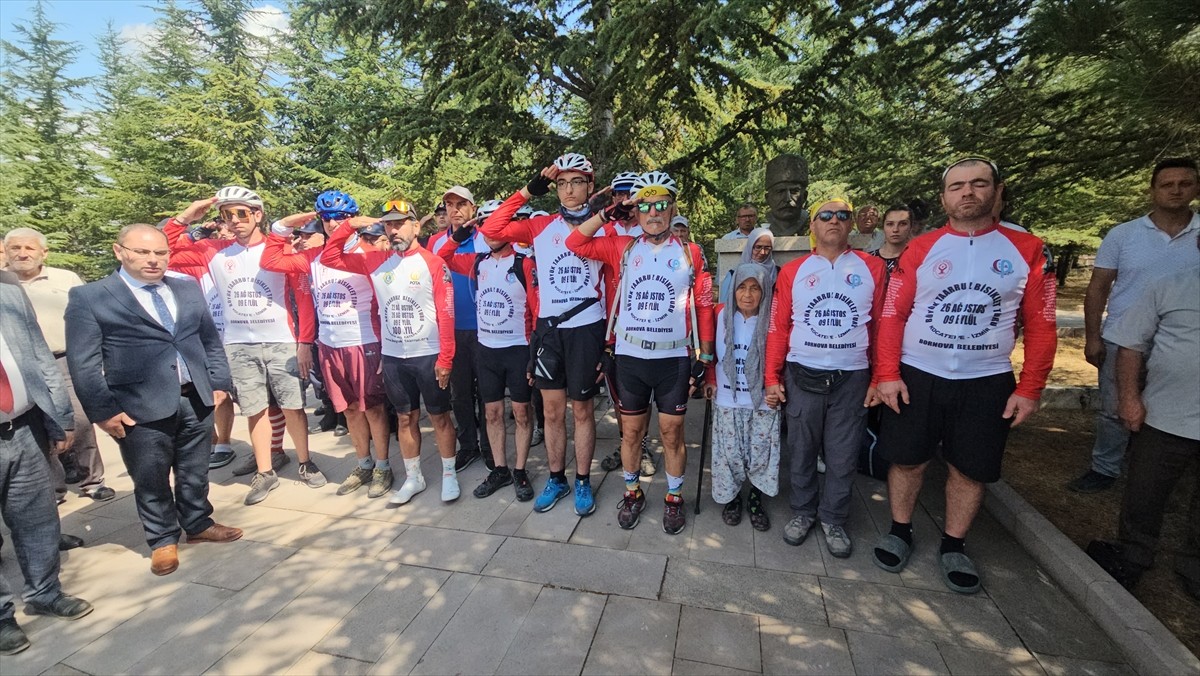 Afyonkarahisar'da, Büyük Taarruz'un 103. yıl dönümü etkinlikleri kapsamında, Albay Reşat Çiğiltepe...