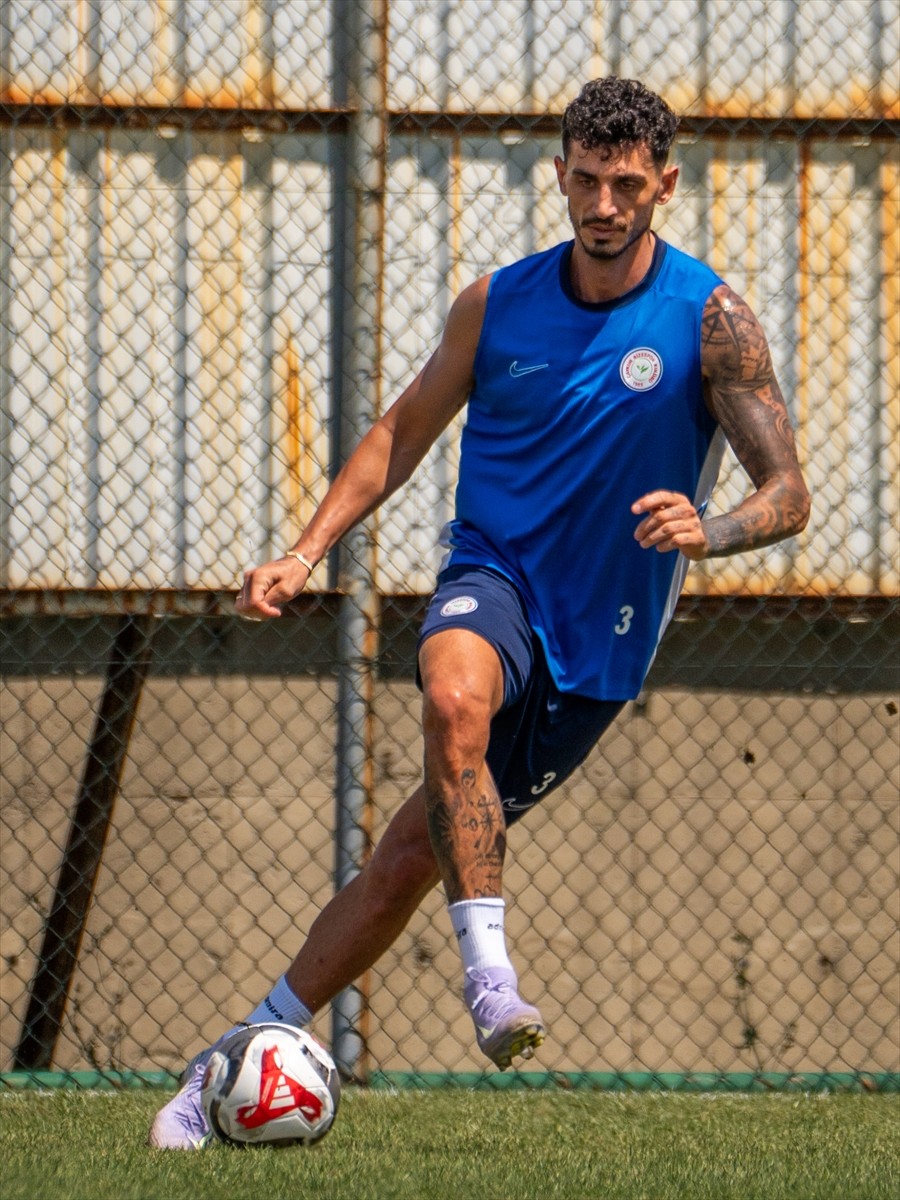 Çaykur Rizespor, Trendyol Süper Lig'in 2. haftasında deplasmanda oynayacağı Corendon Alanyaspor...