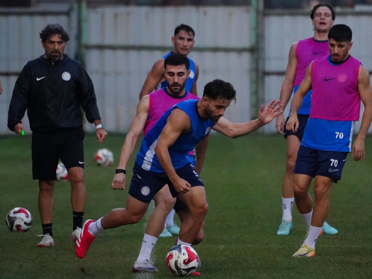 Çaykur Rizespor, Trendyol Süper Lig'in 2. haftasında deplasmanda oynayacağı Corendon Alanyaspor...