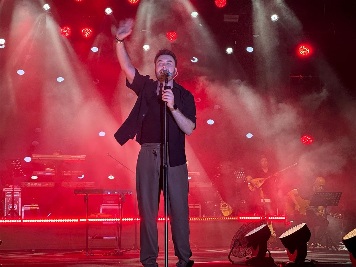 Kahramanmaraş Büyükşehir Belediyesince düzenlenen Uluslararası Geleneksel Ağustos Fuarı'nın...