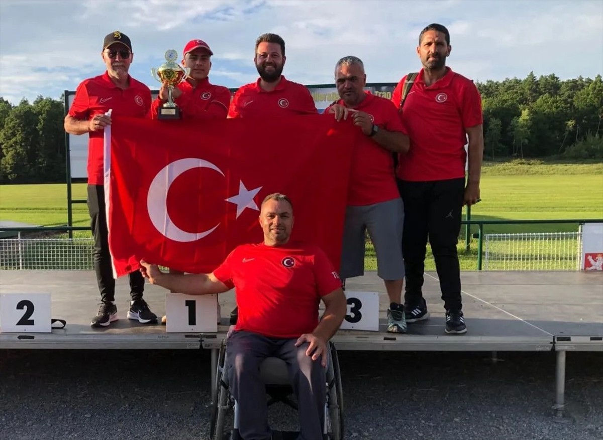 Milli para atıcı Muaz Erdem Madran, Çekya'da düzenlenen Para Trap Grand Prix Şampiyonası'nda altın...