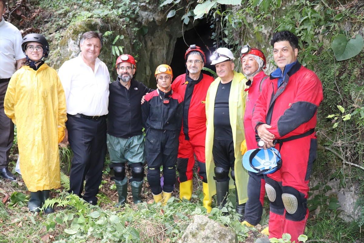Ordu'nun Ünye ilçesinde tarihi Yazkonağı Mağarası'nın, turizme kazandırılması için çalışma...
