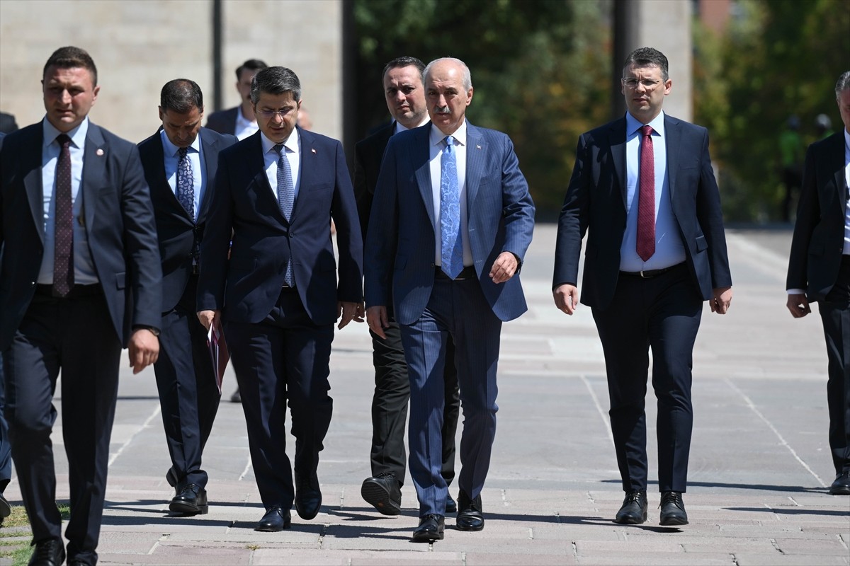 "Terörsüz Türkiye" hedefi doğrultusunda kurulan Milli Dayanışma, Kardeşlik ve Demokrasi Komisyonu...