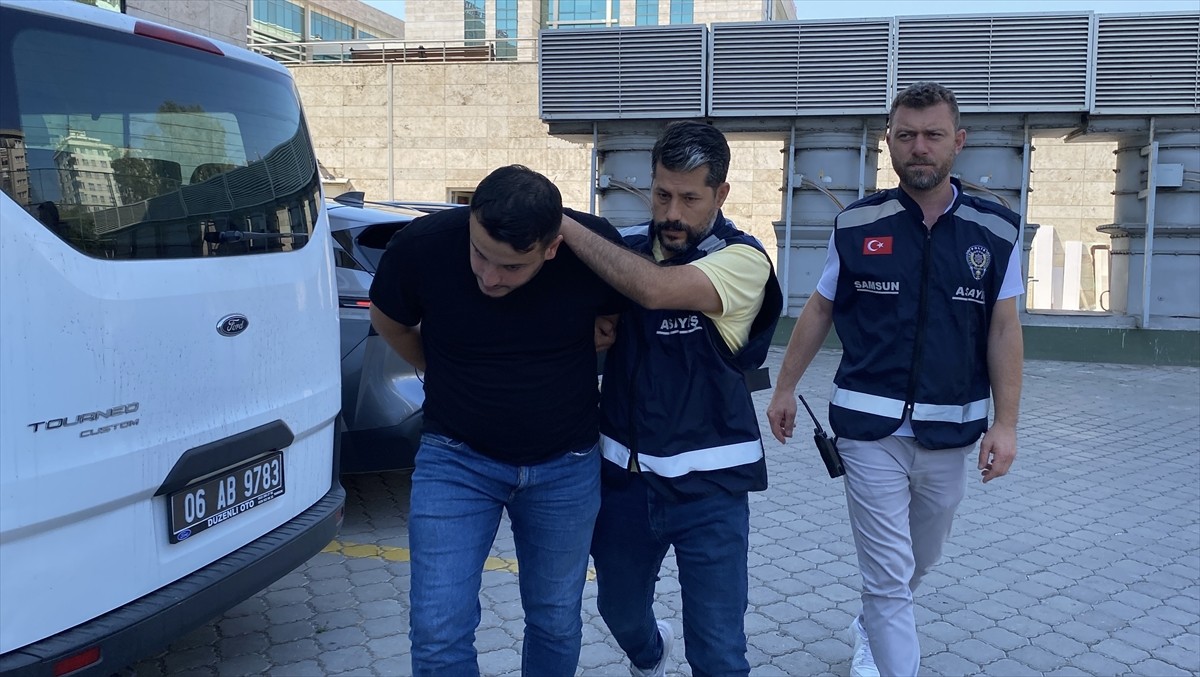 Samsun'da CHP Atakum İlçe Başkanlığınca gerçekleştirilen delege seçiminde çıkan kavgada bir...